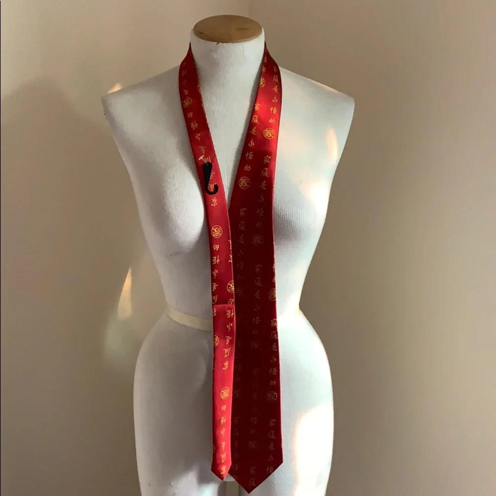 Family Ties 100% Silk Tie - Picture 8 of 11